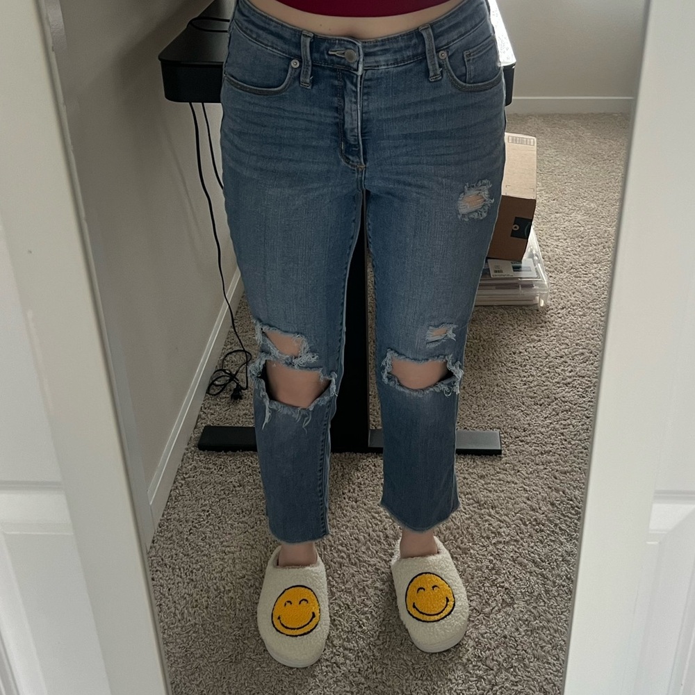 Universal Thread Jeans - Picture 2 of 3